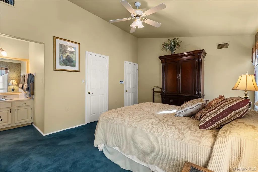 77 Glen Drive Ridge NY 11961