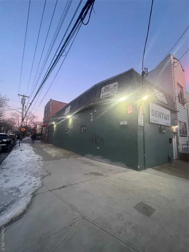 551 Crescent Street Brooklyn NY 11208