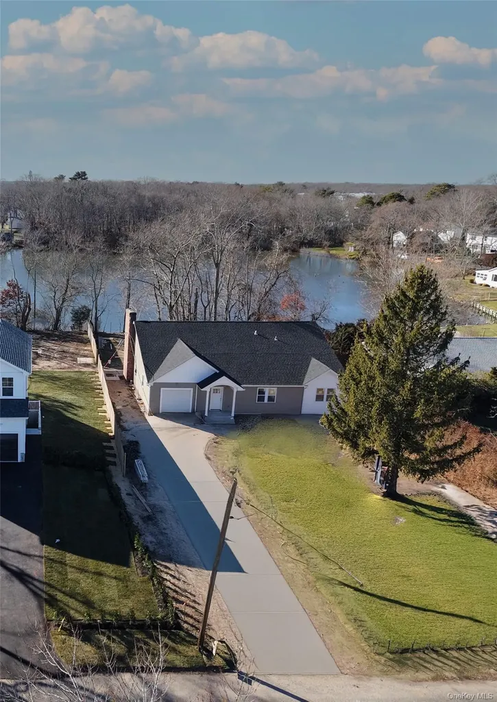 911 Ostrander Avenue Riverhead NY 11901