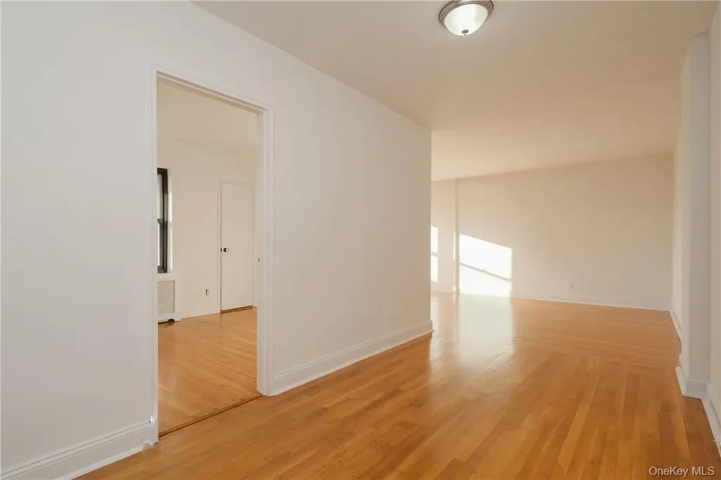 440 Warburton Avenue Yonkers NY 10701