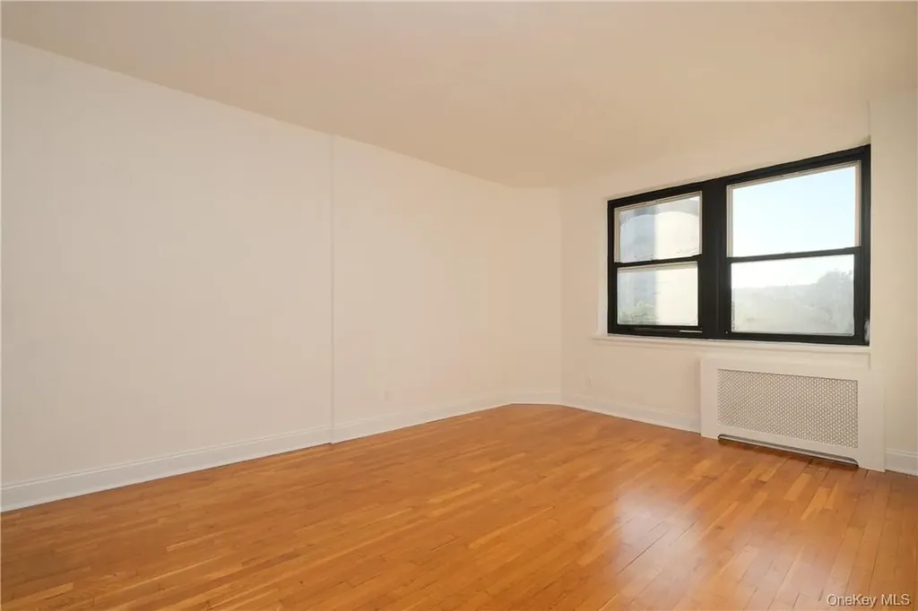 440 Warburton Avenue Yonkers NY 10701