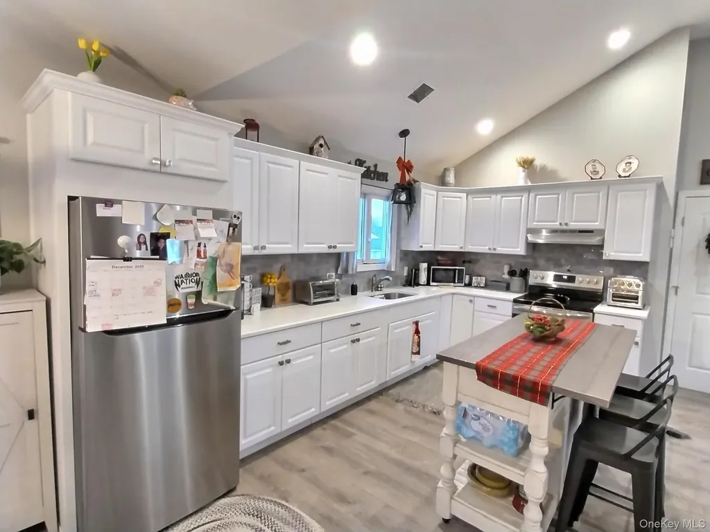 166 Daniel Road N Massapequa NY 11758