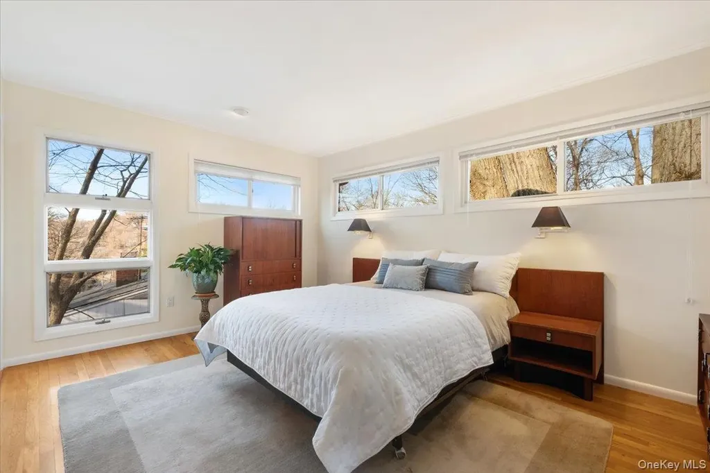 34 Western Drive Ardsley NY 10502