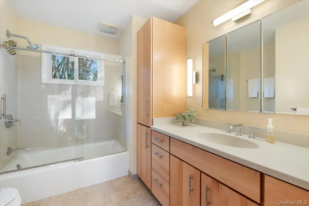 34 Western Drive Ardsley NY 10502