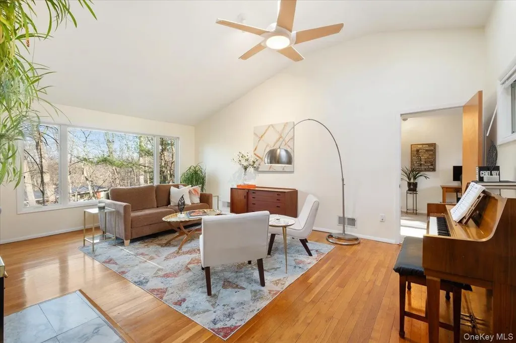 34 Western Drive Ardsley NY 10502
