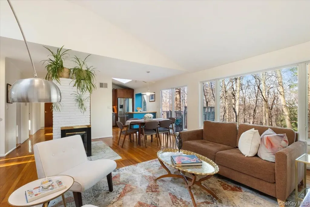 34 Western Drive Ardsley NY 10502