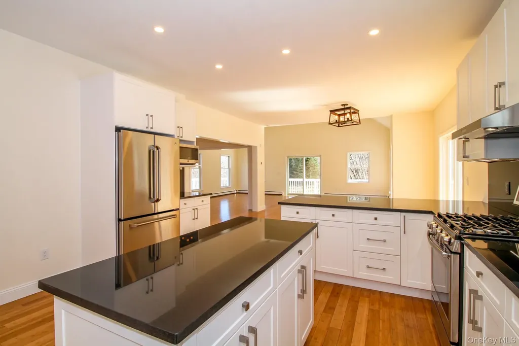 390 Birch Hill Road Patterson NY 12563