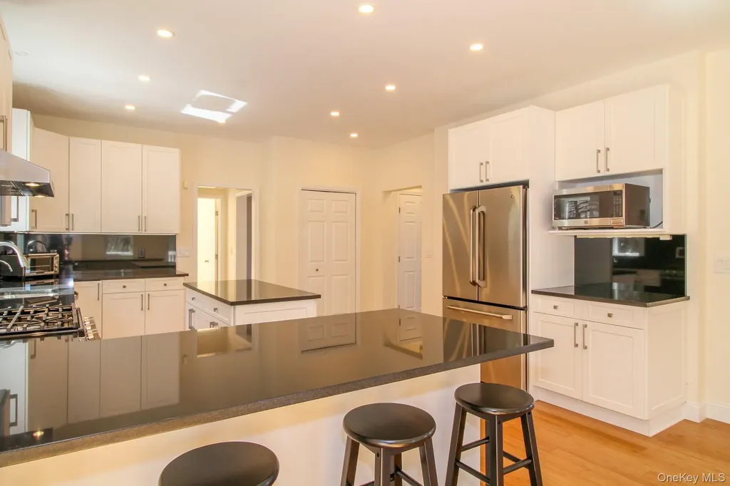 390 Birch Hill Road Patterson NY 12563