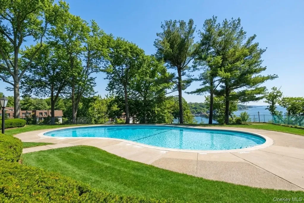 16 Rockledge Avenue Ossining NY 10562