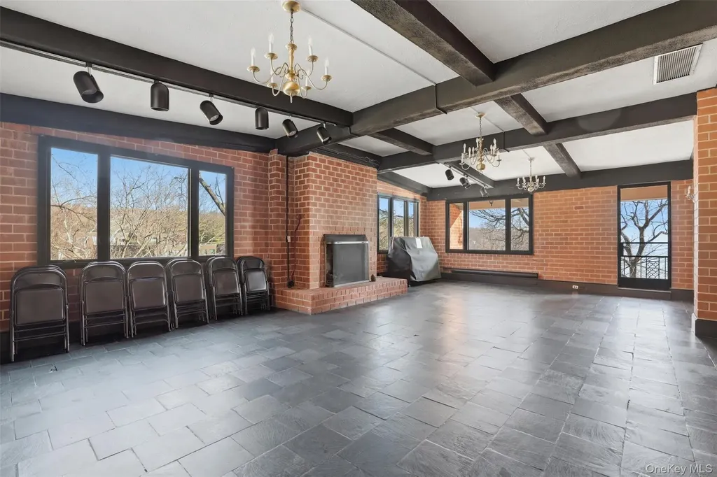 16 Rockledge Avenue Ossining NY 10562