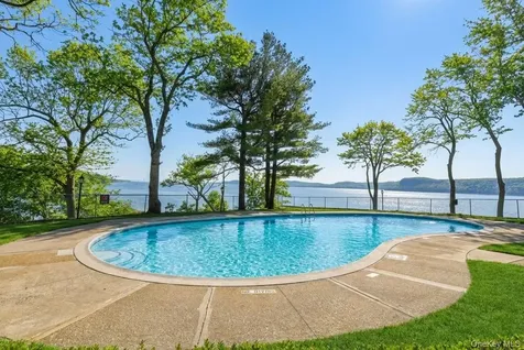 16 Rockledge Avenue Ossining NY 10562