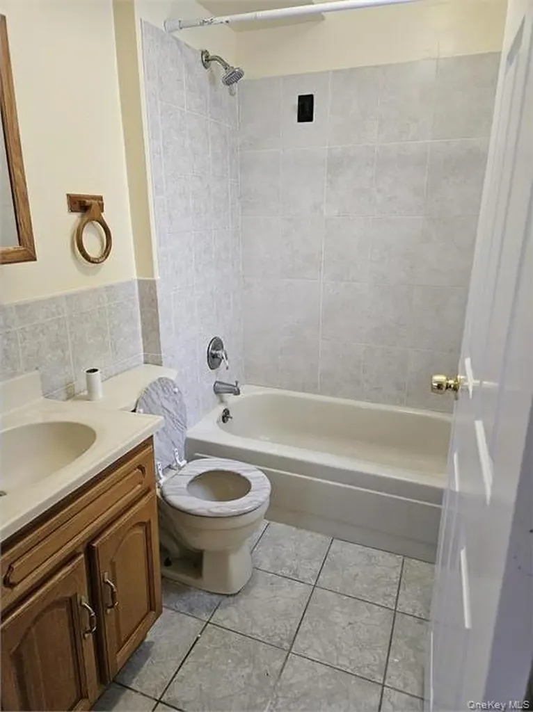 750A E 223rd Street Bronx NY 10466