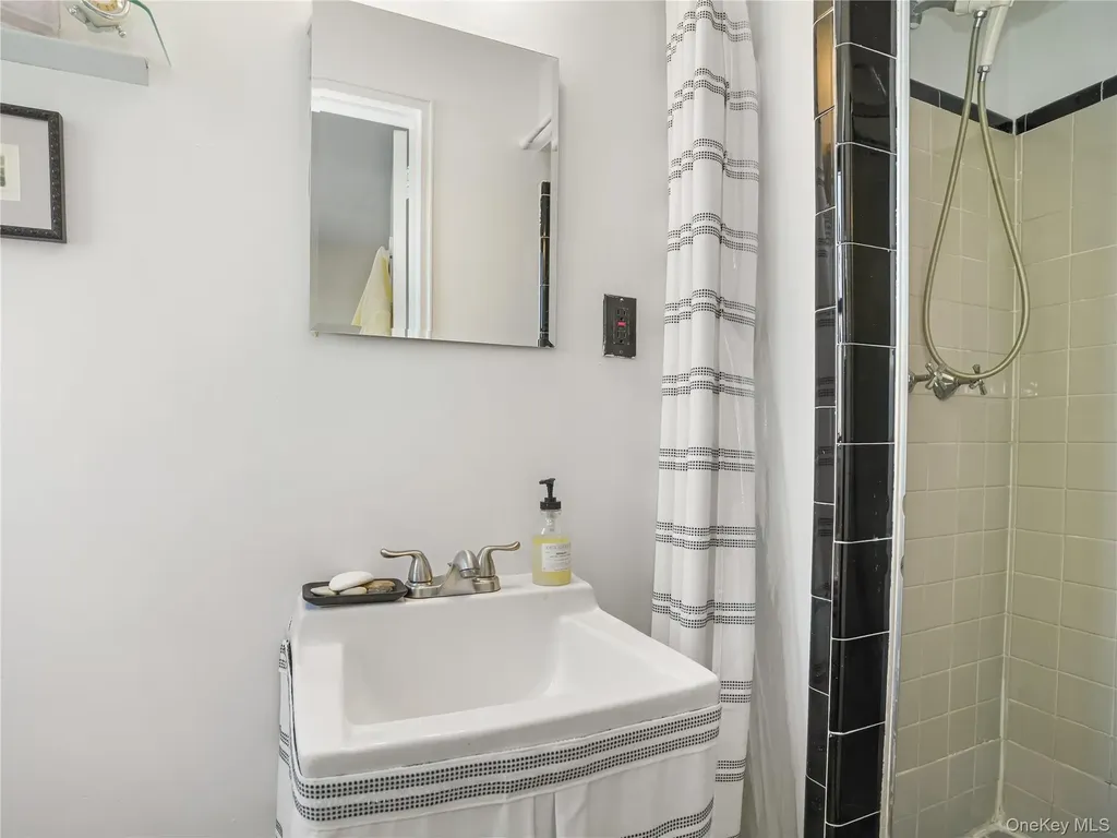 10 Franklin Avenue White Plains NY 10601