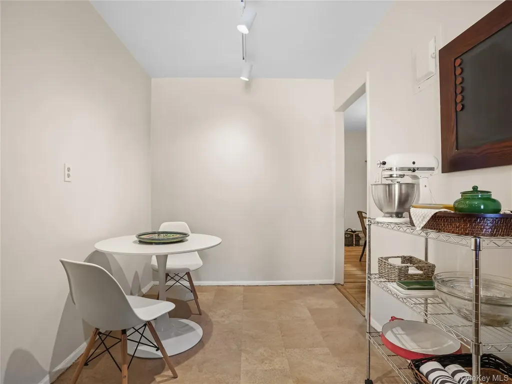 10 Franklin Avenue White Plains NY 10601