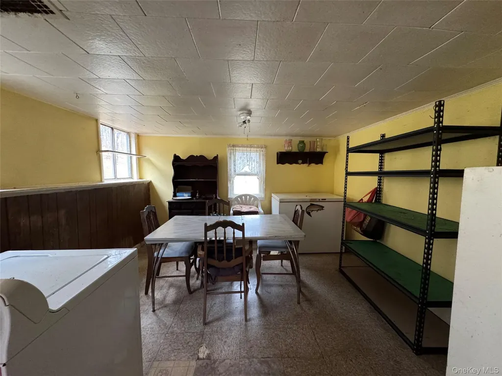 5208 Cauterskill Road Catskill NY 12414