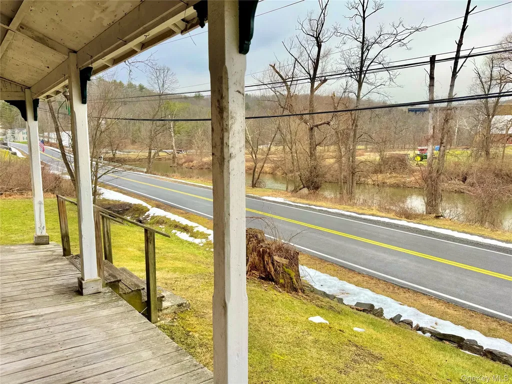 5208 Cauterskill Road Catskill NY 12414