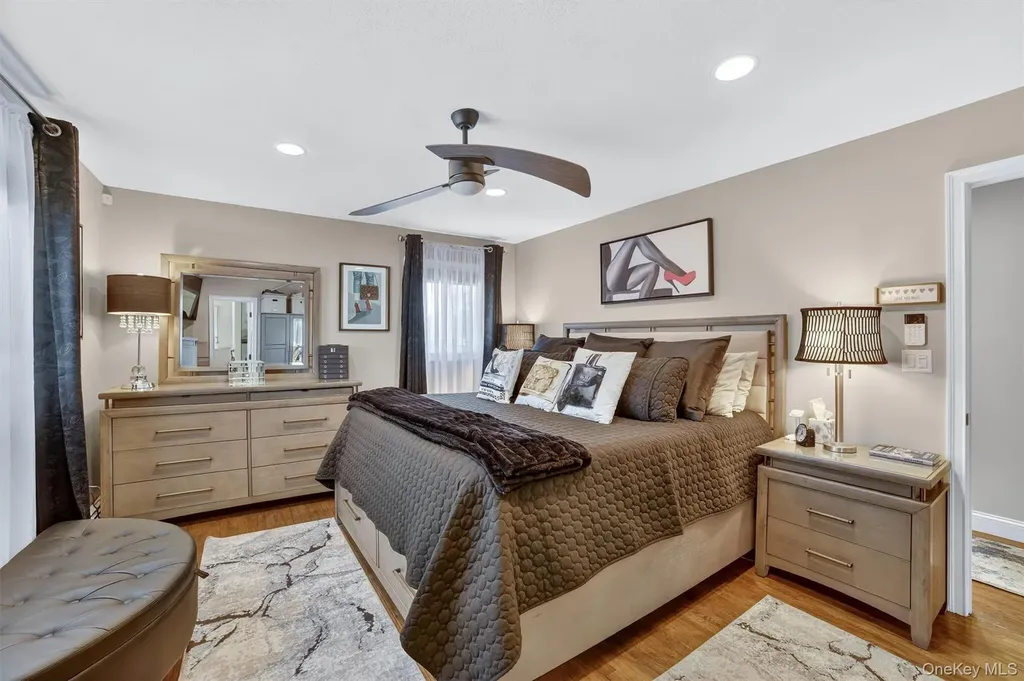 13 Watergate Drive Amawalk NY 10501