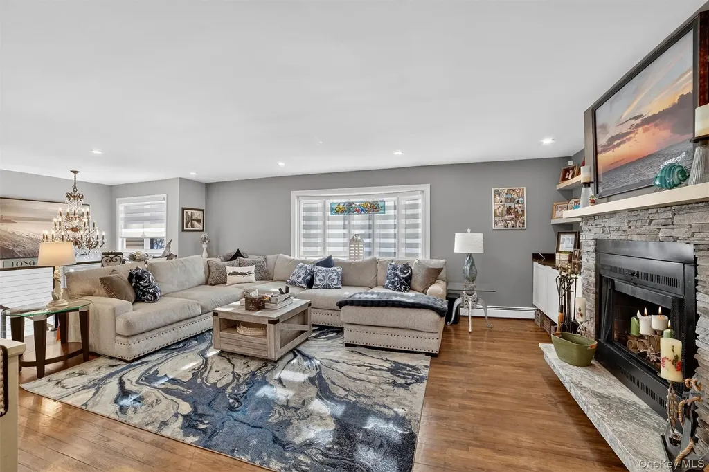 13 Watergate Drive Amawalk NY 10501