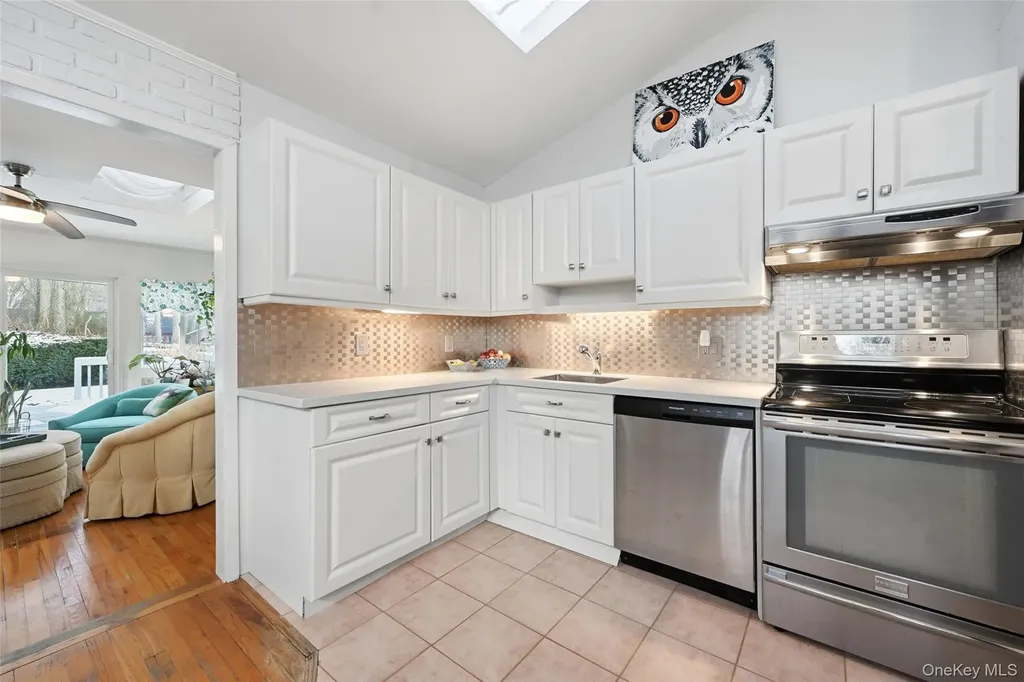 36 Oak Lane Wading River NY 11792