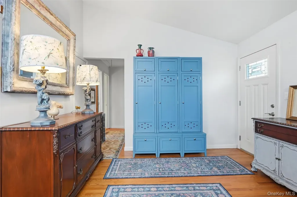 36 Oak Lane Wading River NY 11792