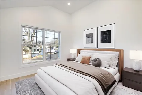 1 Manhasset Avenue Port Washington NY 11050