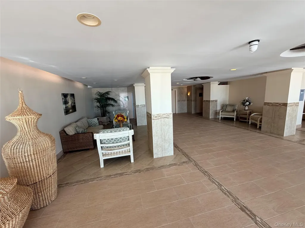 1 E Broadway Long Beach NY 11561