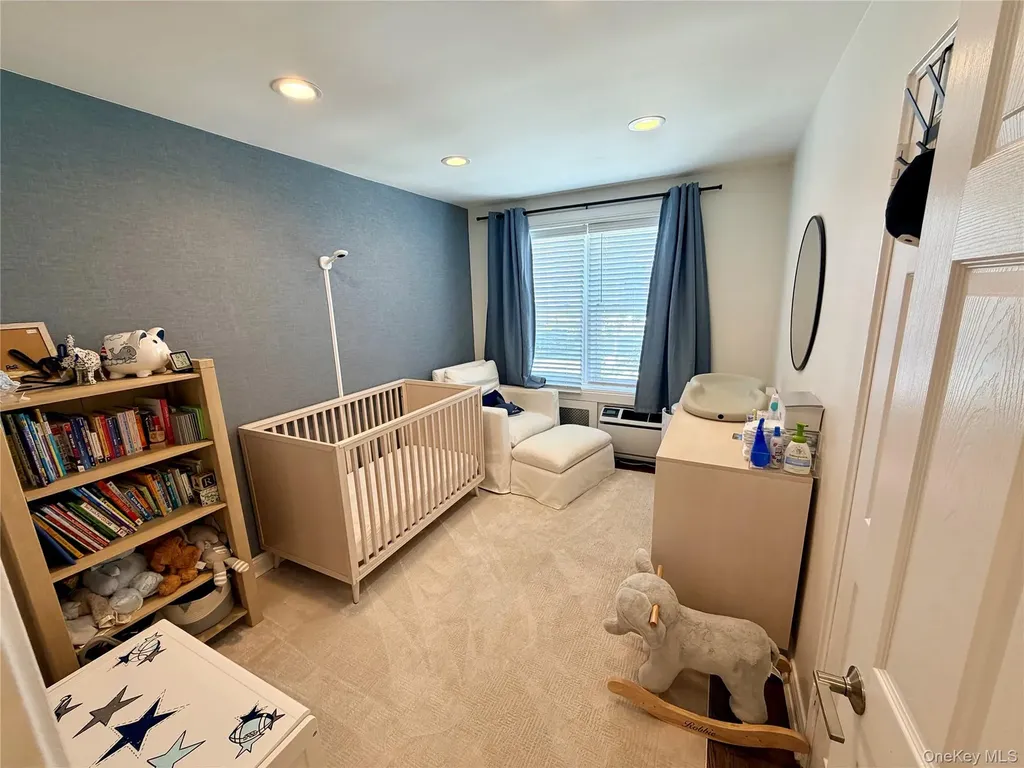 1 E Broadway Long Beach NY 11561