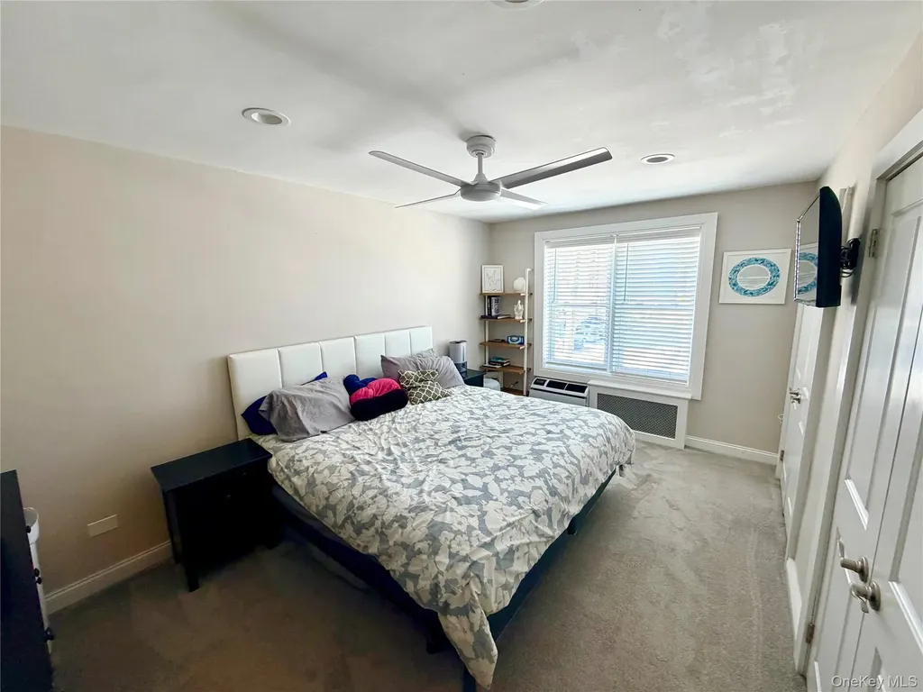 1 E Broadway Long Beach NY 11561