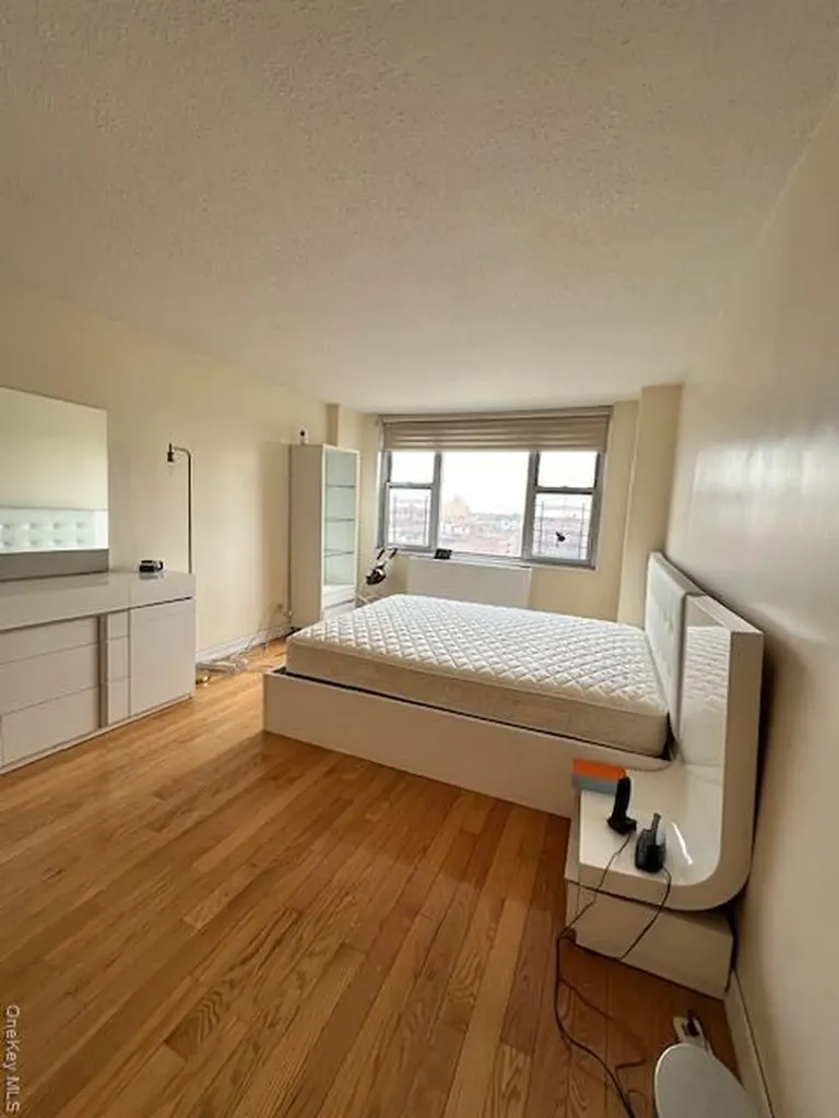 41-40 Union Street Flushing NY 11355