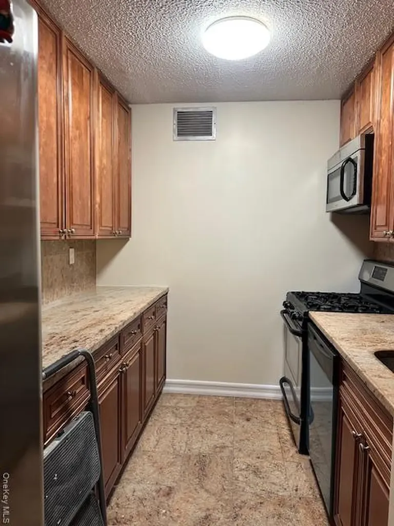 41-40 Union Street Flushing NY 11355