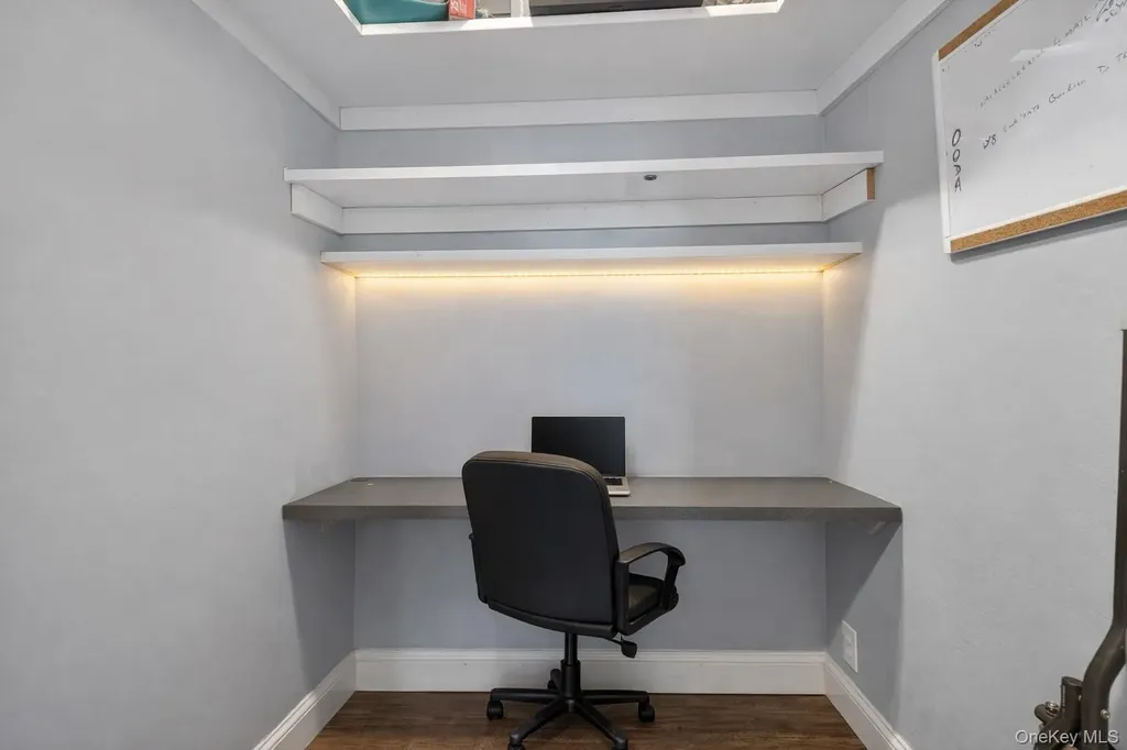 142-21 26th Avenue Flushing NY 11354
