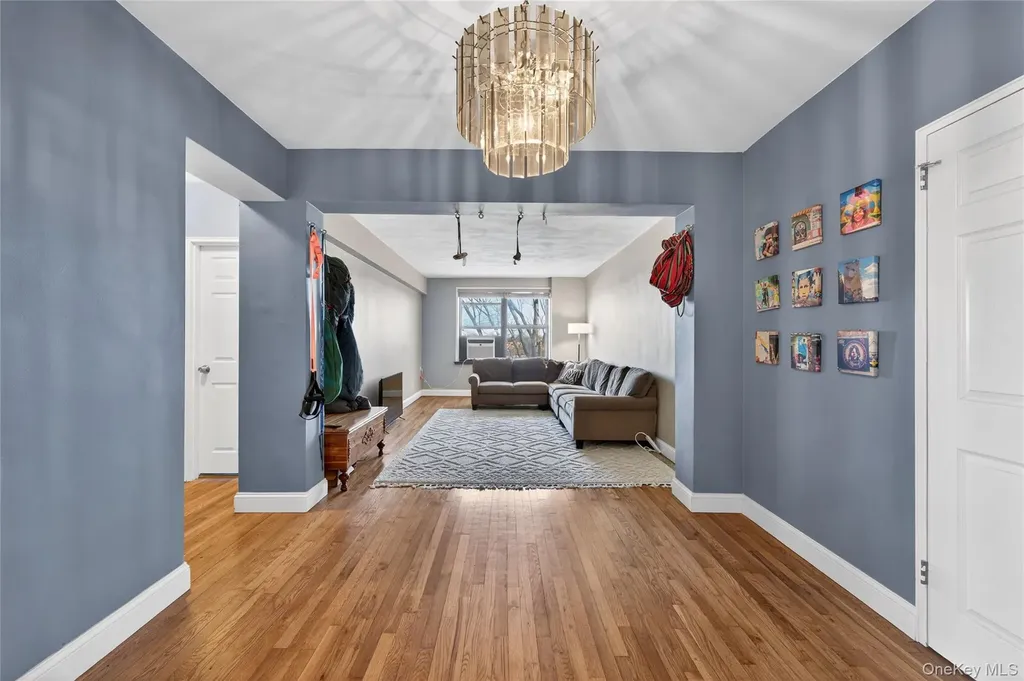 142-21 26th Avenue Flushing NY 11354