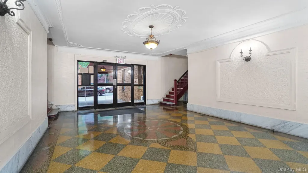 1922 Mcgraw Avenue Bronx NY 10462