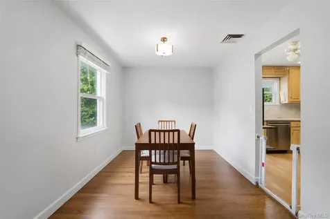 31 Top O Hill Road Wappingers Falls NY 12590