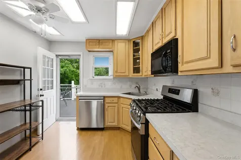 31 Top O Hill Road Wappingers Falls NY 12590