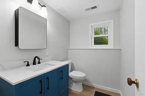 31 Top O Hill Road Wappingers Falls NY 12590