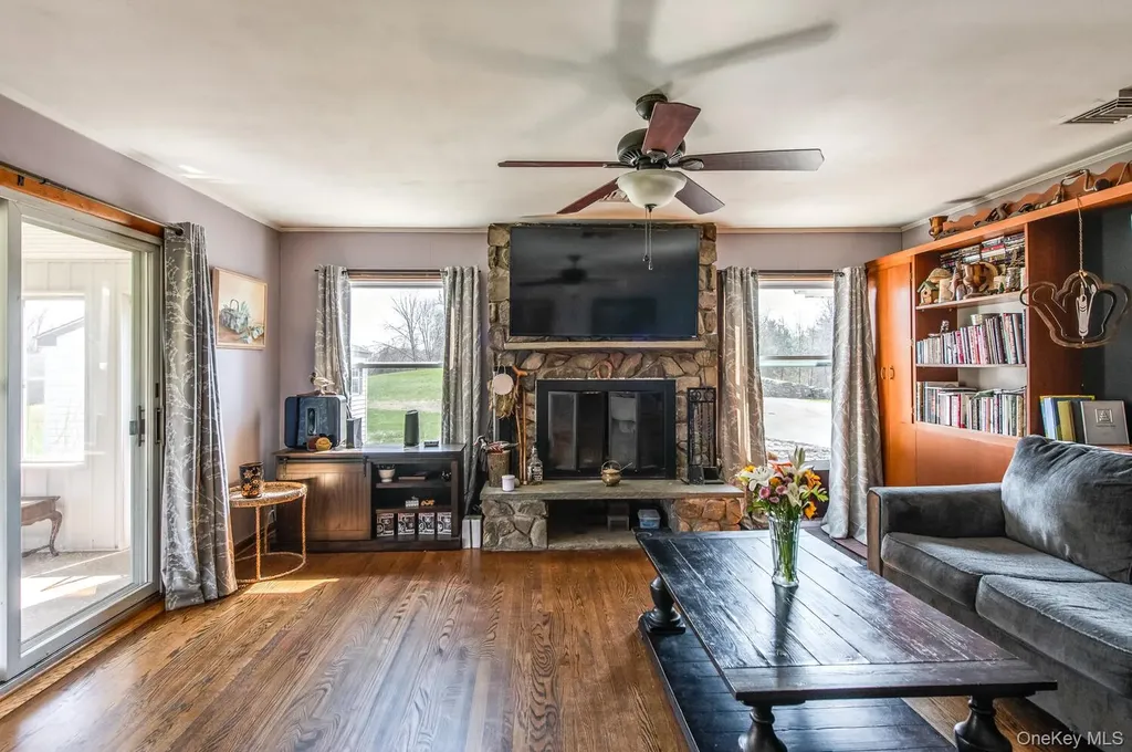394 Smith Road Hyde Park NY 12538