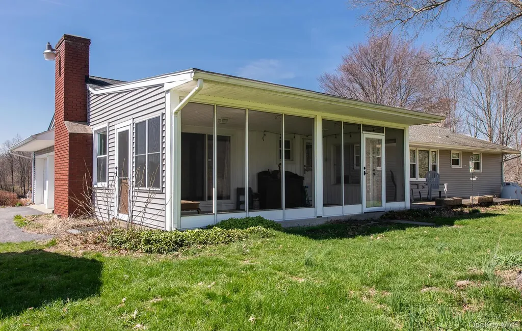 394 Smith Road Hyde Park NY 12538