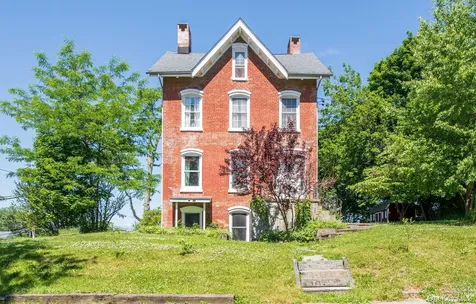 33 Cliff Street Beacon NY 12508