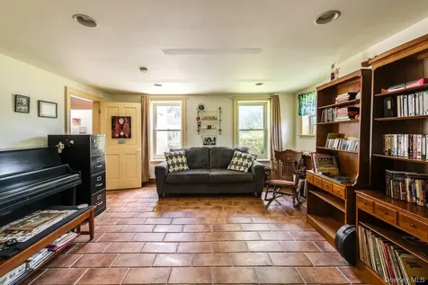 33 Cliff Street Beacon NY 12508