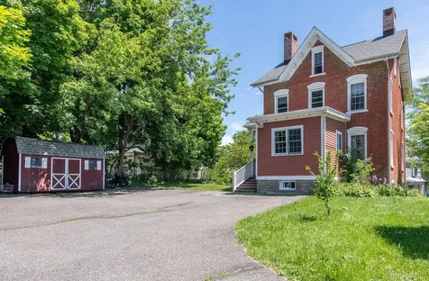 33 Cliff Street Beacon NY 12508