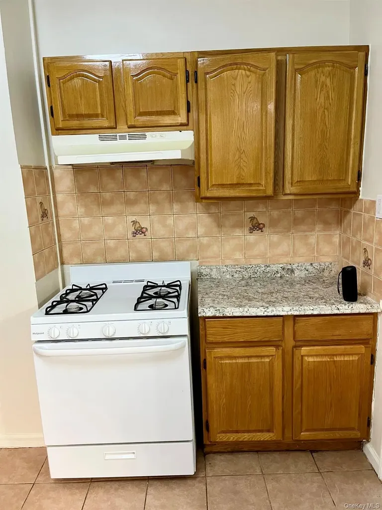 900 Glenmore Avenue Brooklyn NY 11208