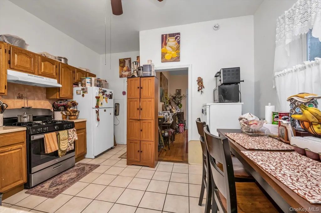 900 Glenmore Avenue Brooklyn NY 11208