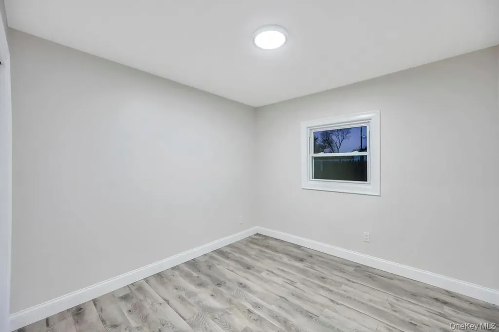 27 Ash Street Central Islip NY 11722
