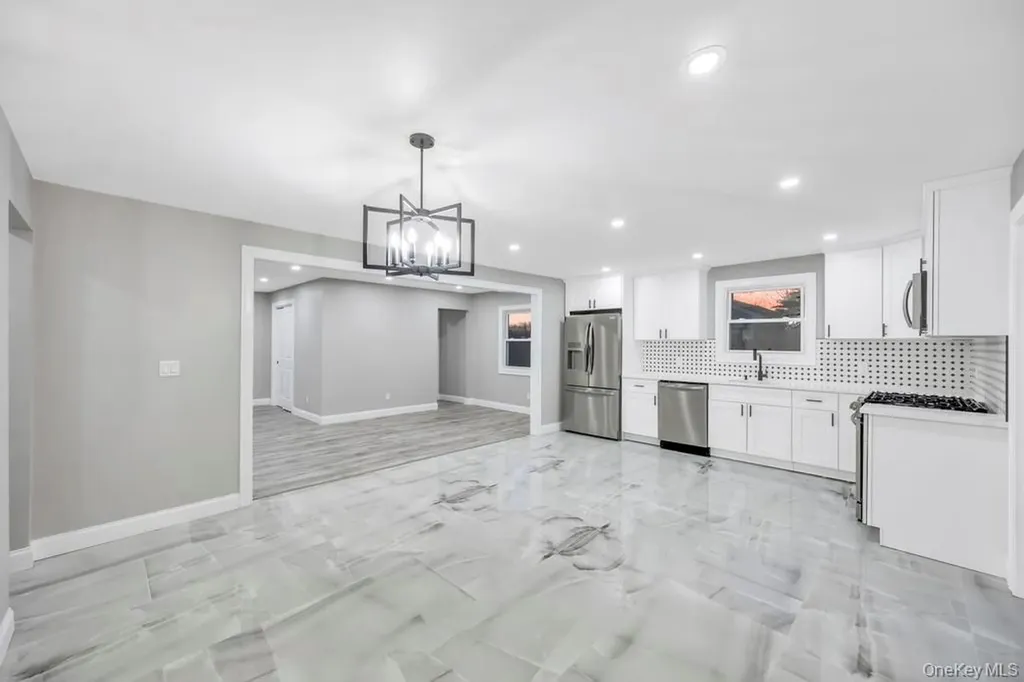27 Ash Street Central Islip NY 11722