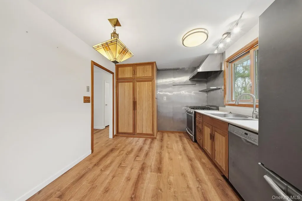 87 Airport Road Eldred NY 12732
