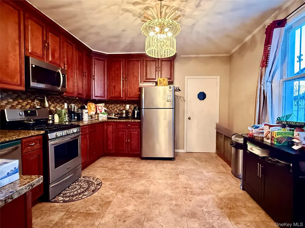 54-05 68th Street Maspeth NY 11378