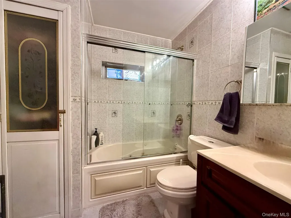 54-05 68th Street Maspeth NY 11378