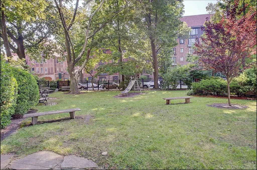 6 Burns Street Forest Hills NY 11375