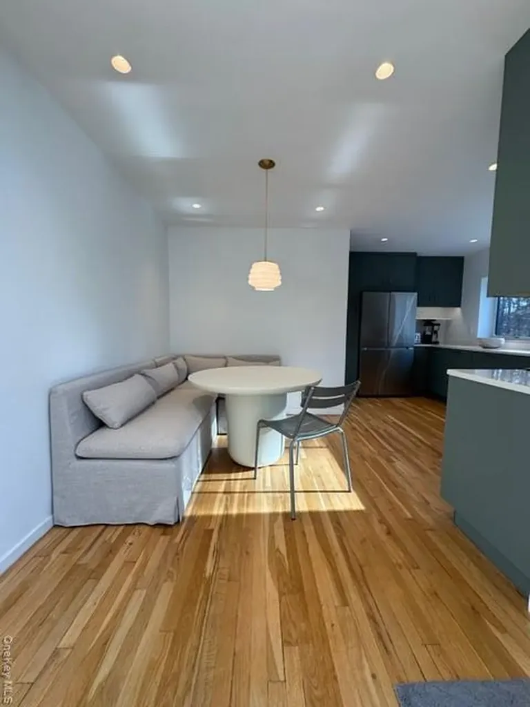 14 Park Circle Quogue NY 11959